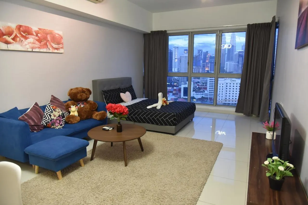 Apartament Wonderful Klcc View At Regalia Suites Kuala Lumpur